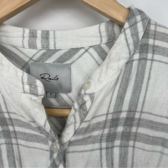 Rails Allison Silver Plaid Shirt‎ Size Large - Picture 5 of 16